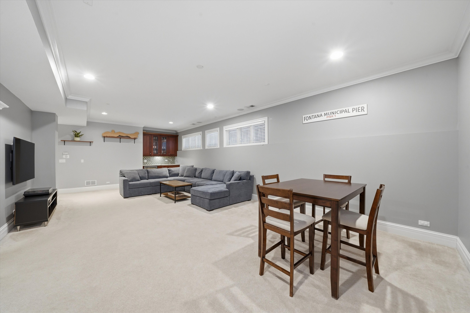 3709 N Ashland Avenue Unit: 1S