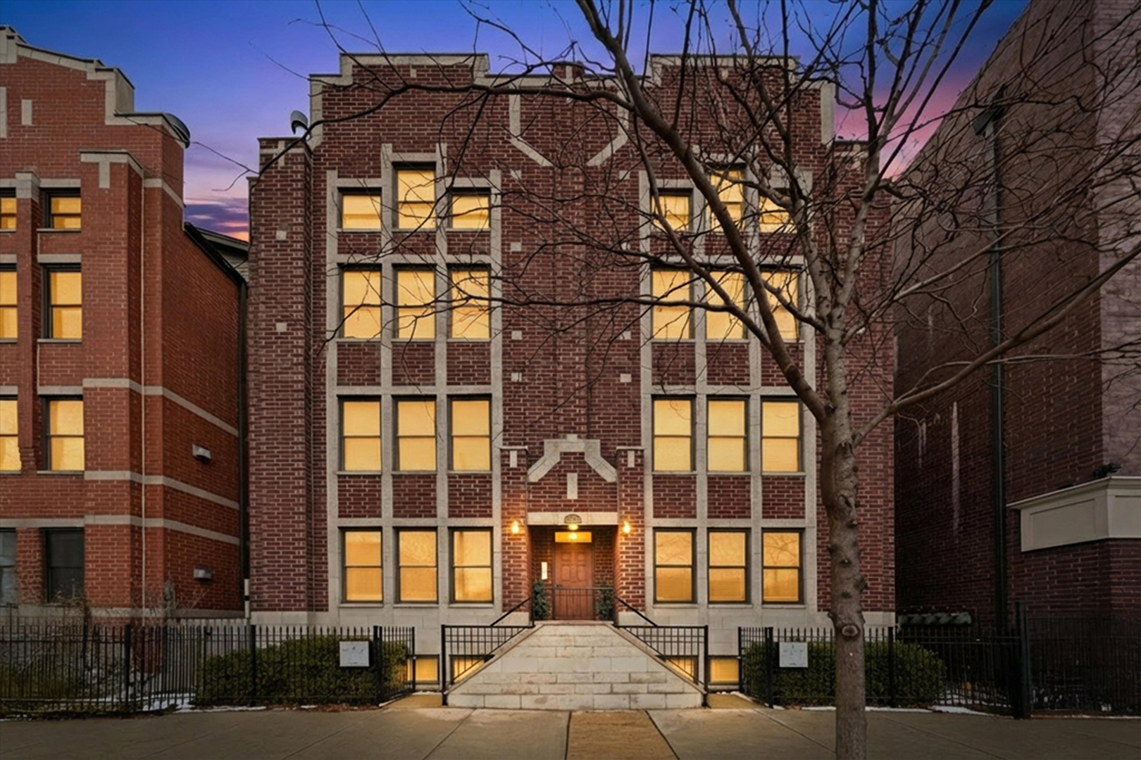 3709 N Ashland Avenue Unit: 1S