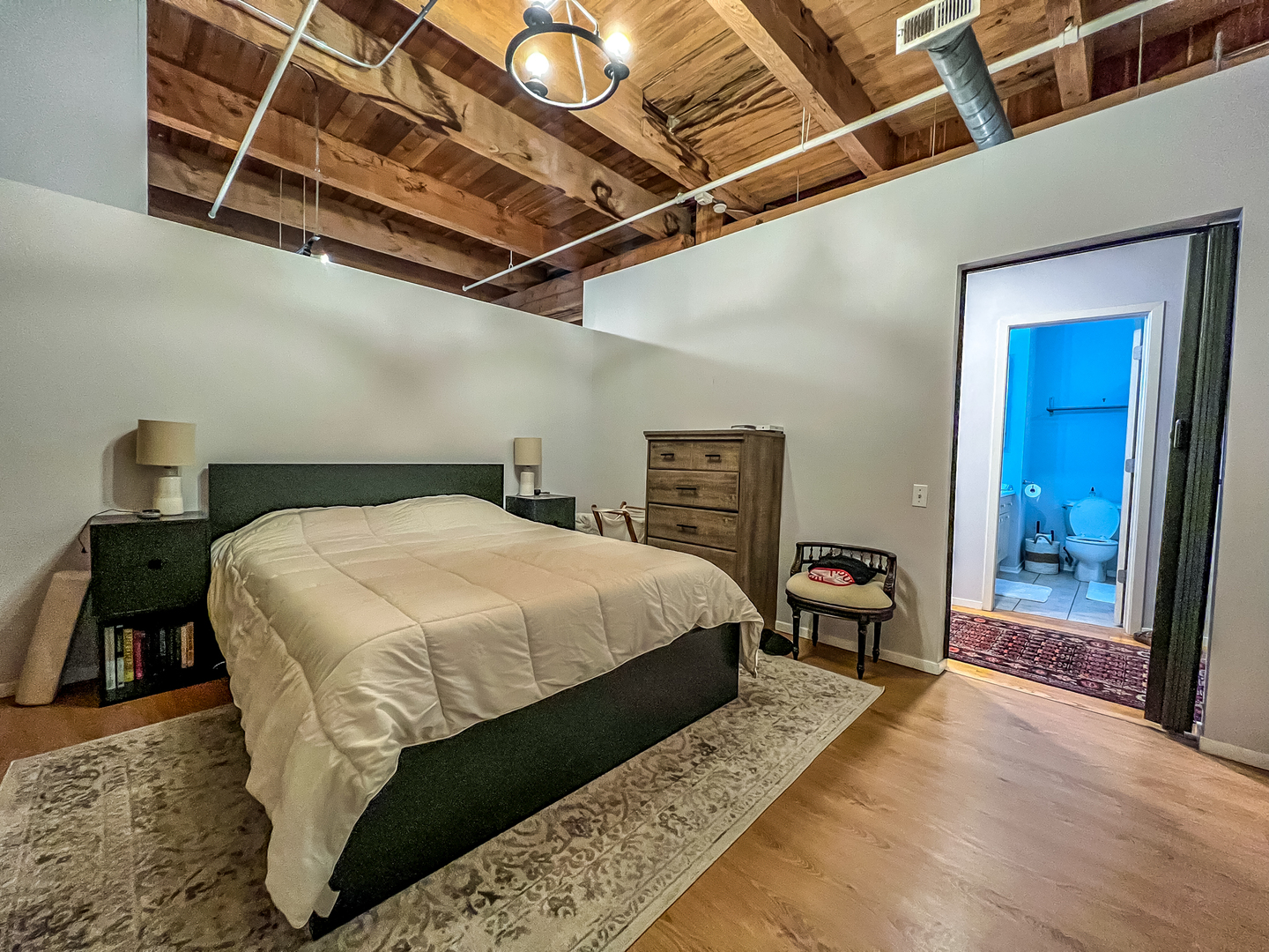 375 W Erie Street Unit: 219