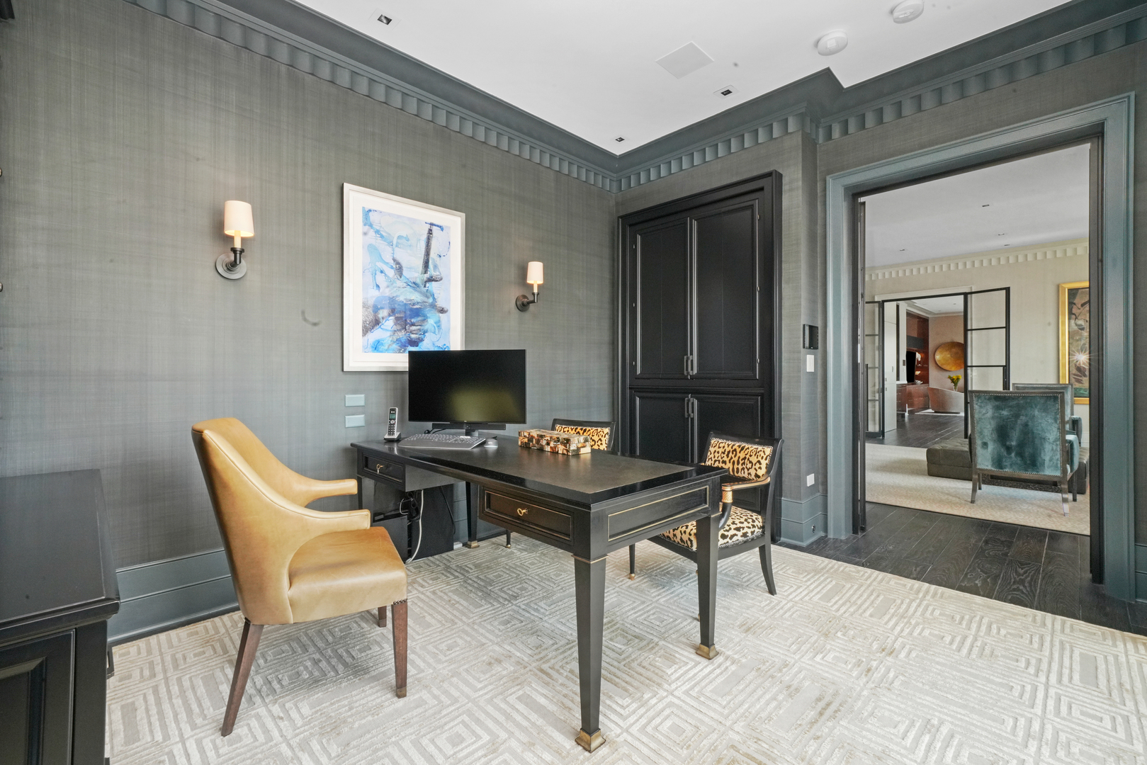 10 E Delaware Place Unit: 34A