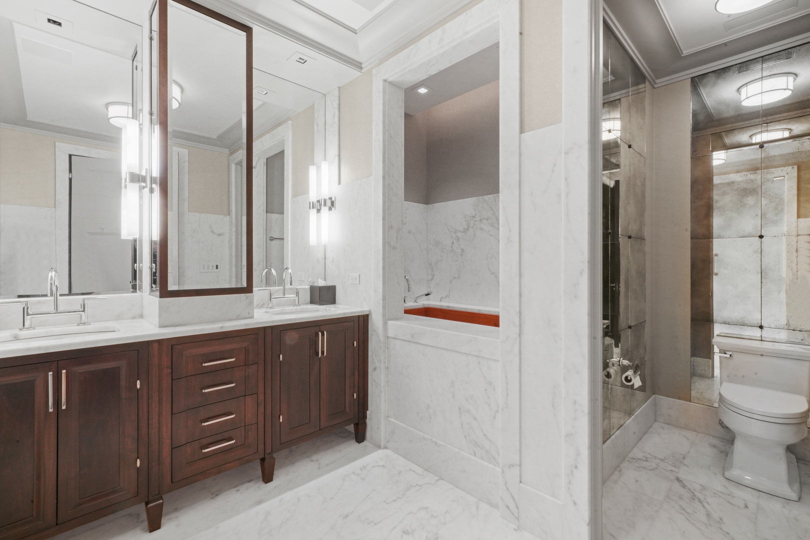 10 E Delaware Place Unit: 34A