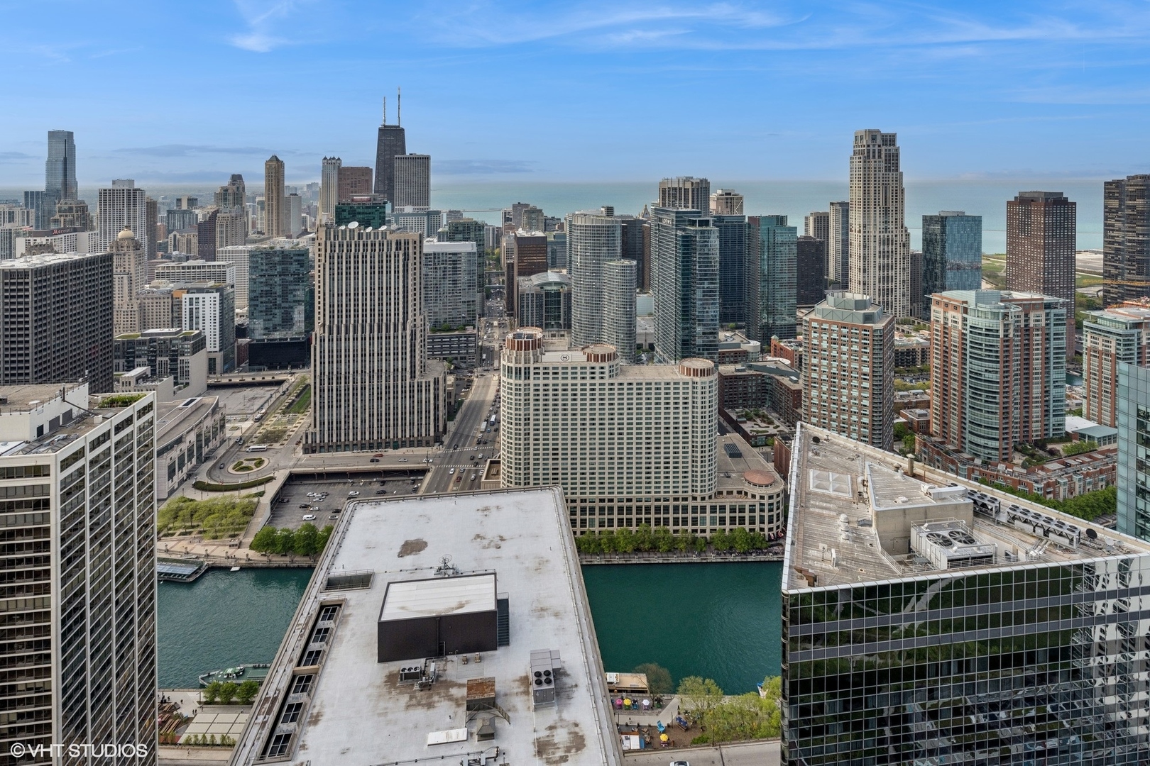 225 N Columbus Drive Unit: 6204