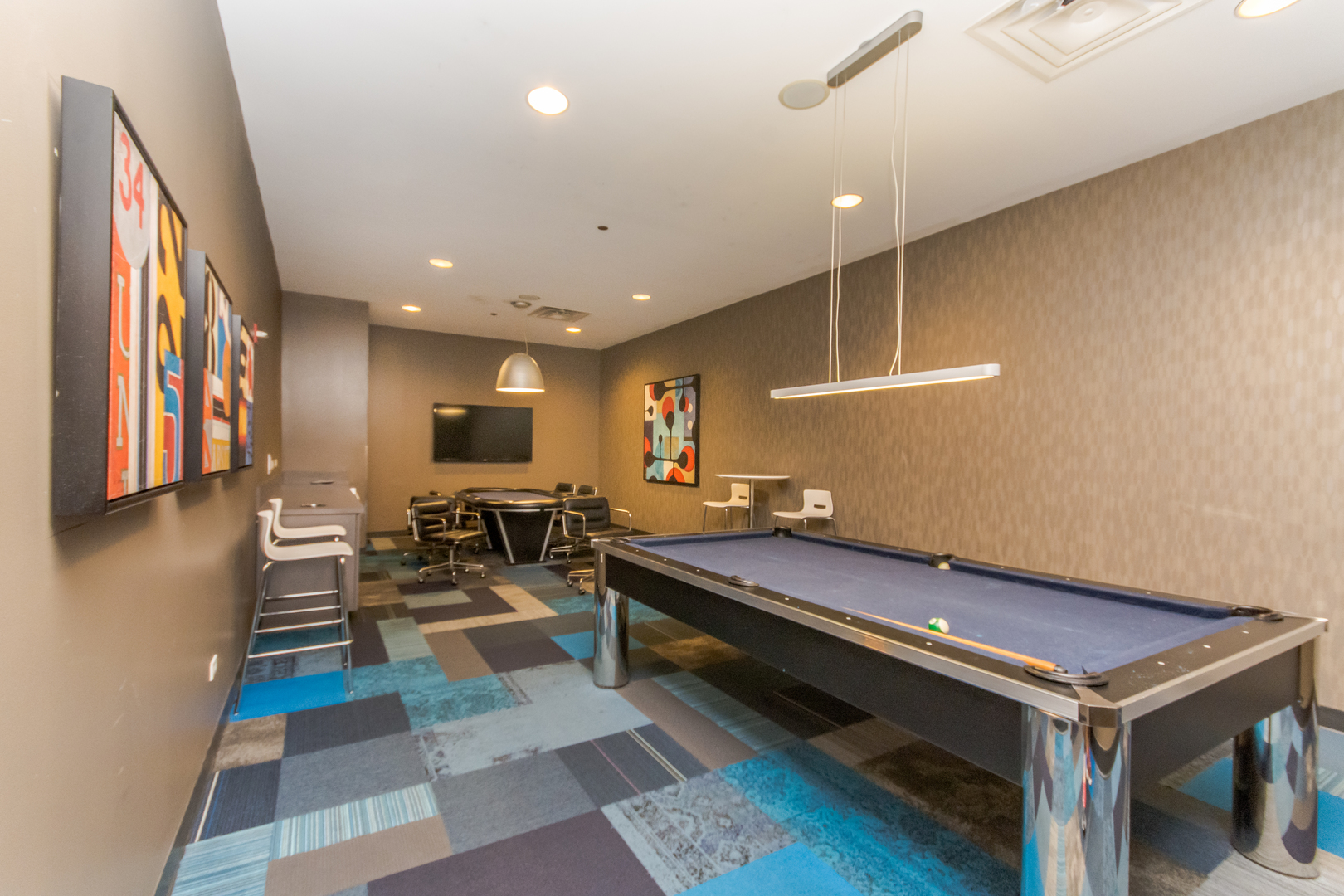 225 N Columbus Drive Unit: 6204