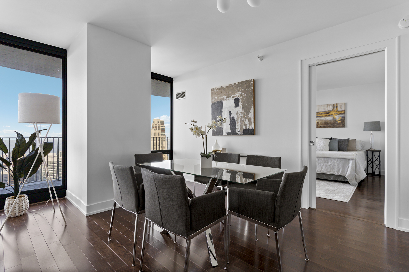 225 N Columbus Drive Unit: 6204