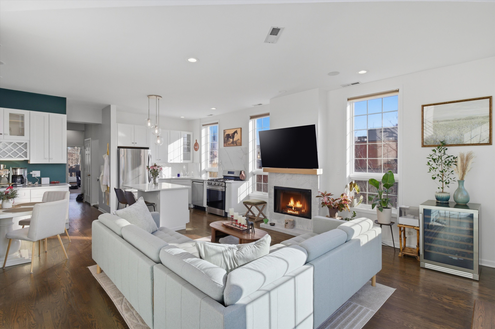 847 N Hermitage Avenue Unit: C