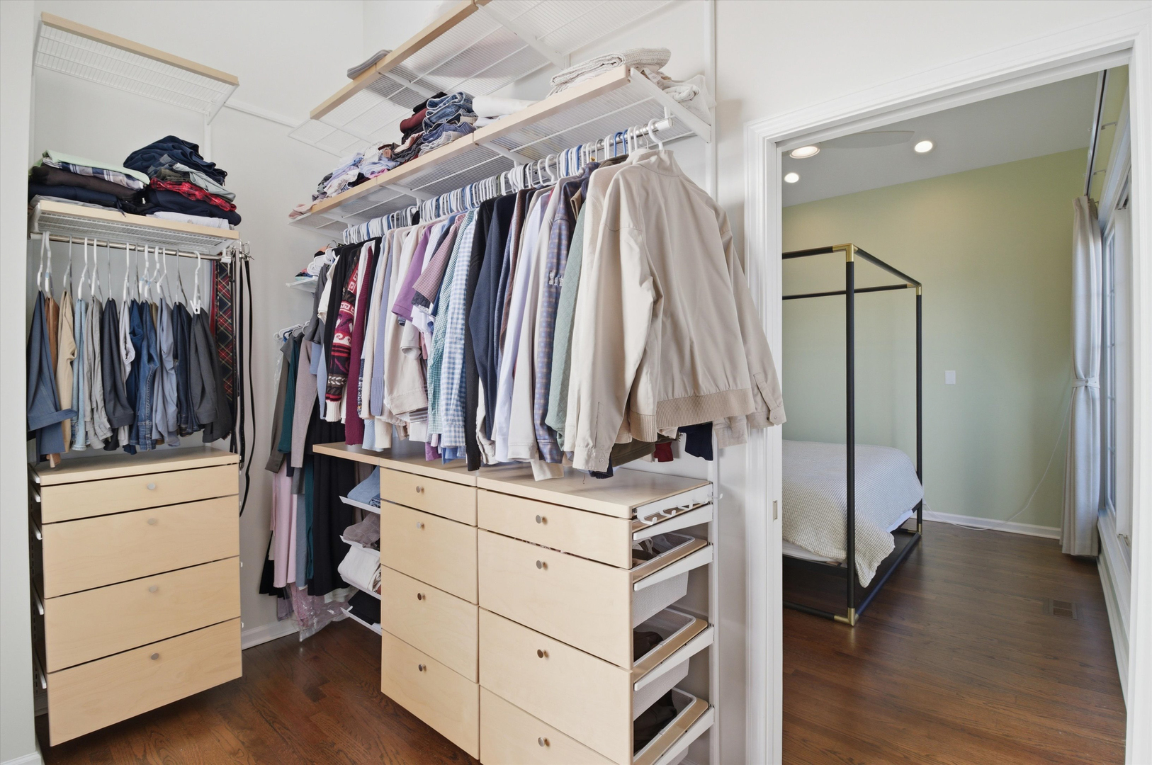 847 N Hermitage Avenue Unit: C