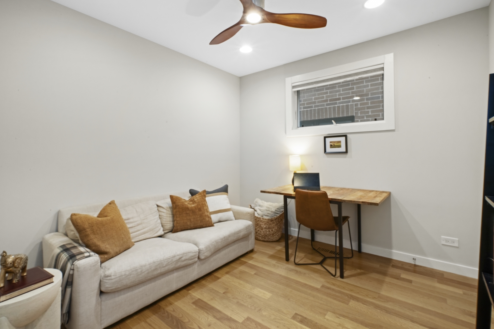 1904 W Armitage Avenue Unit: 2