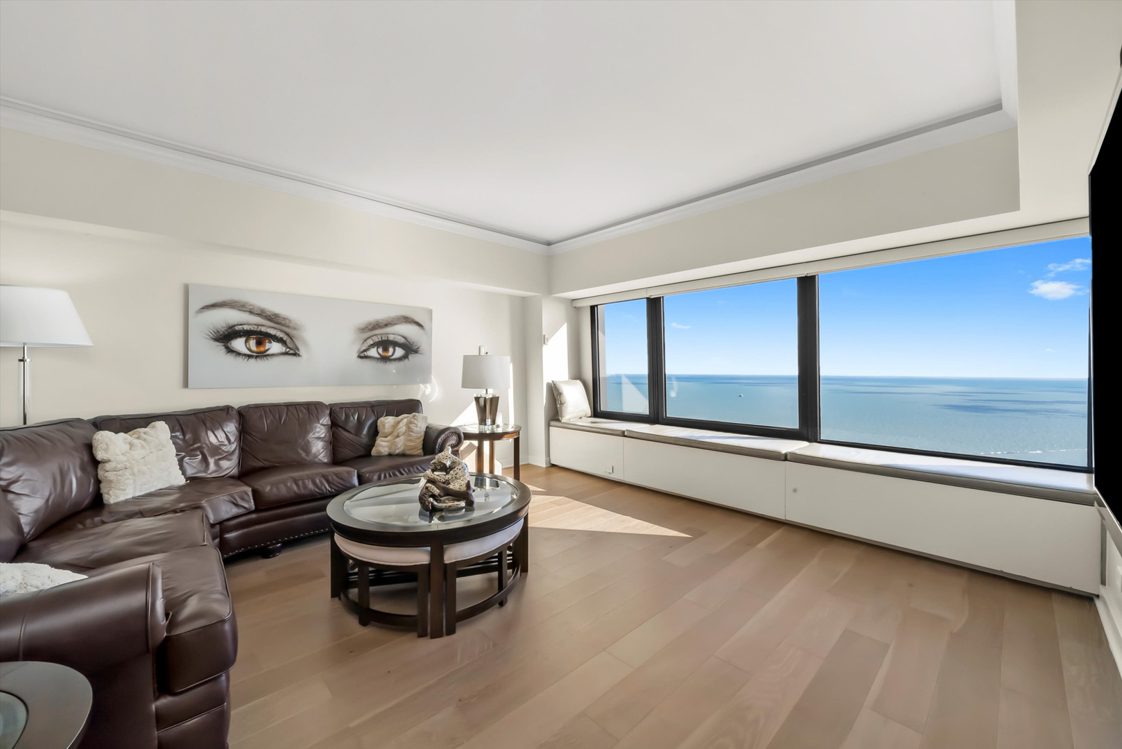 175 E Delaware Place Unit: 7107