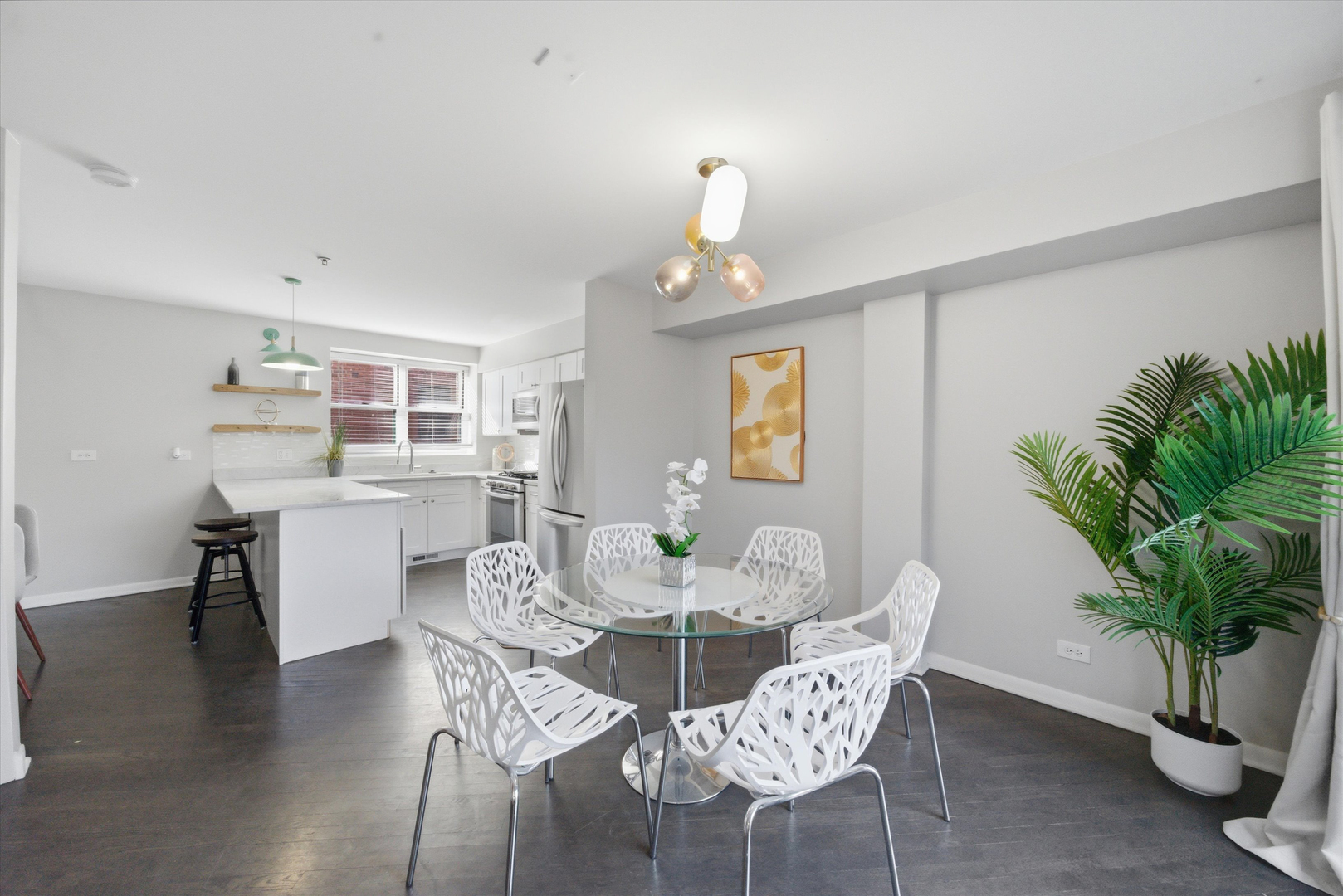 2208 W DIVERSEY Avenue Unit: S