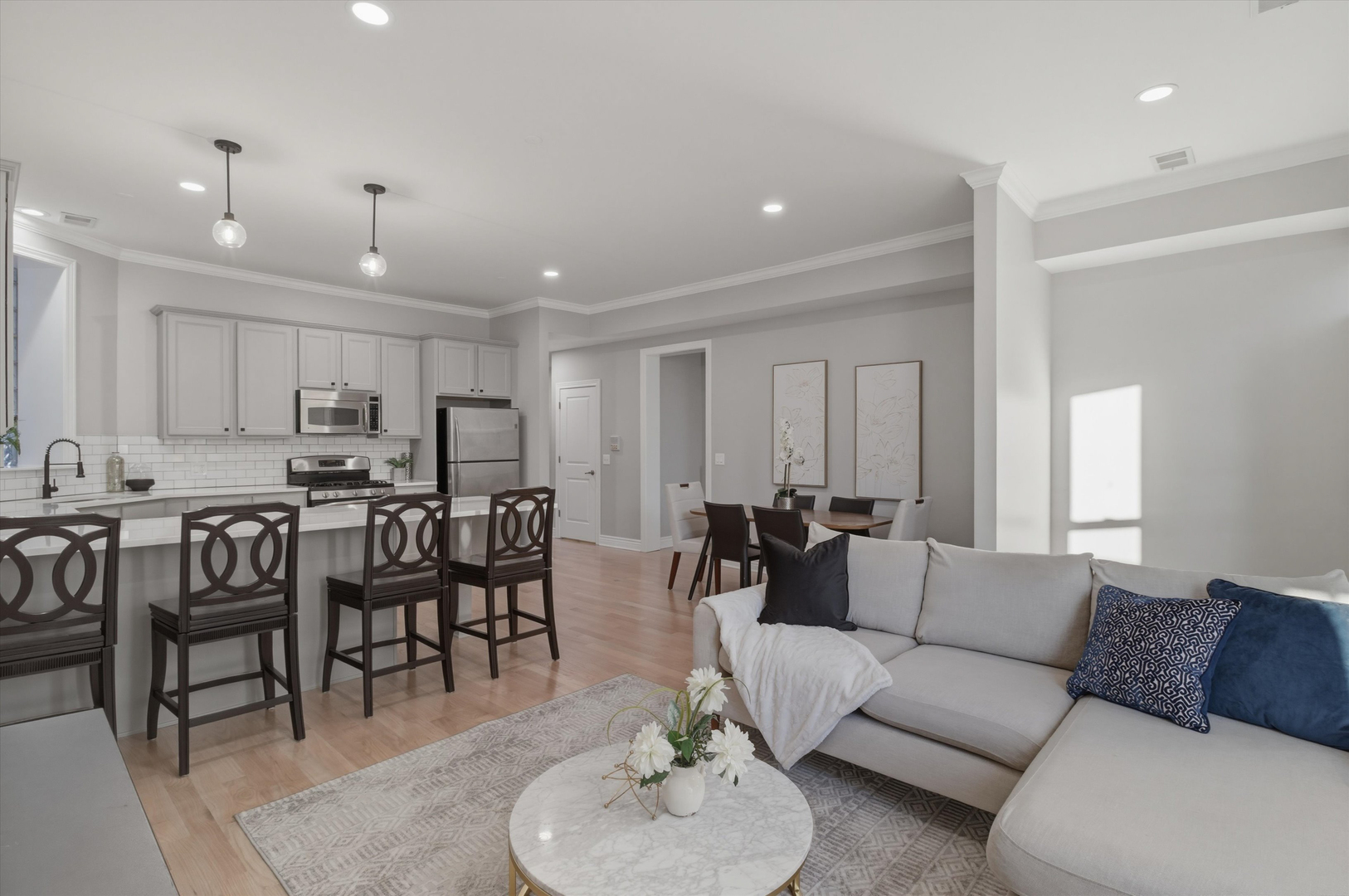 1254 W Diversey Parkway Unit: 1