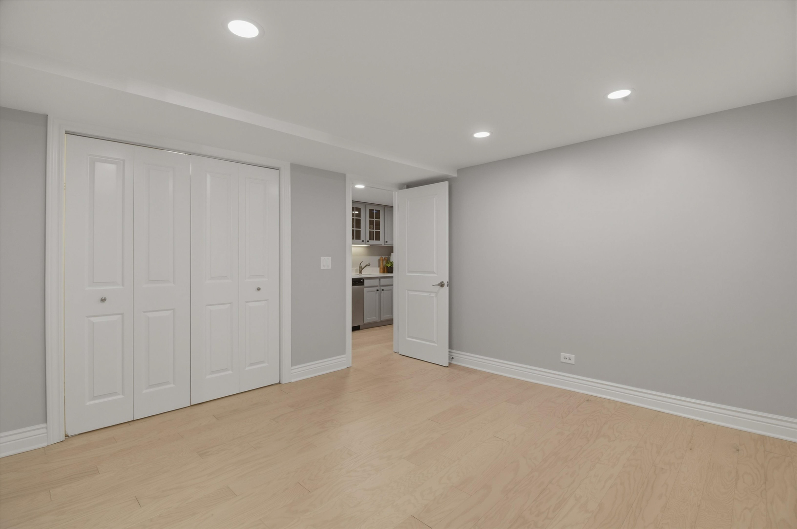 1254 W Diversey Parkway Unit: 1