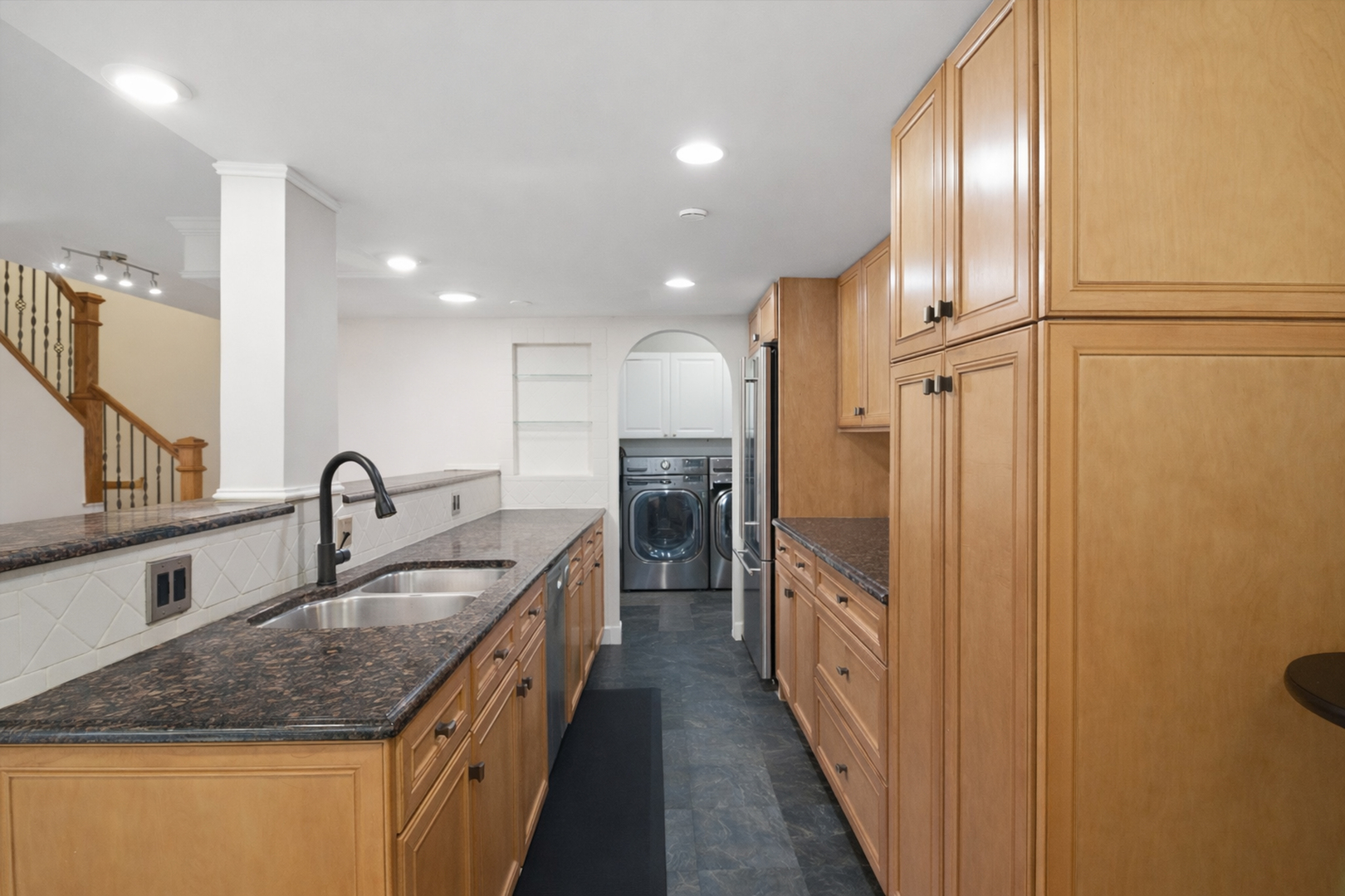 1169 S Plymouth Court Unit: 118