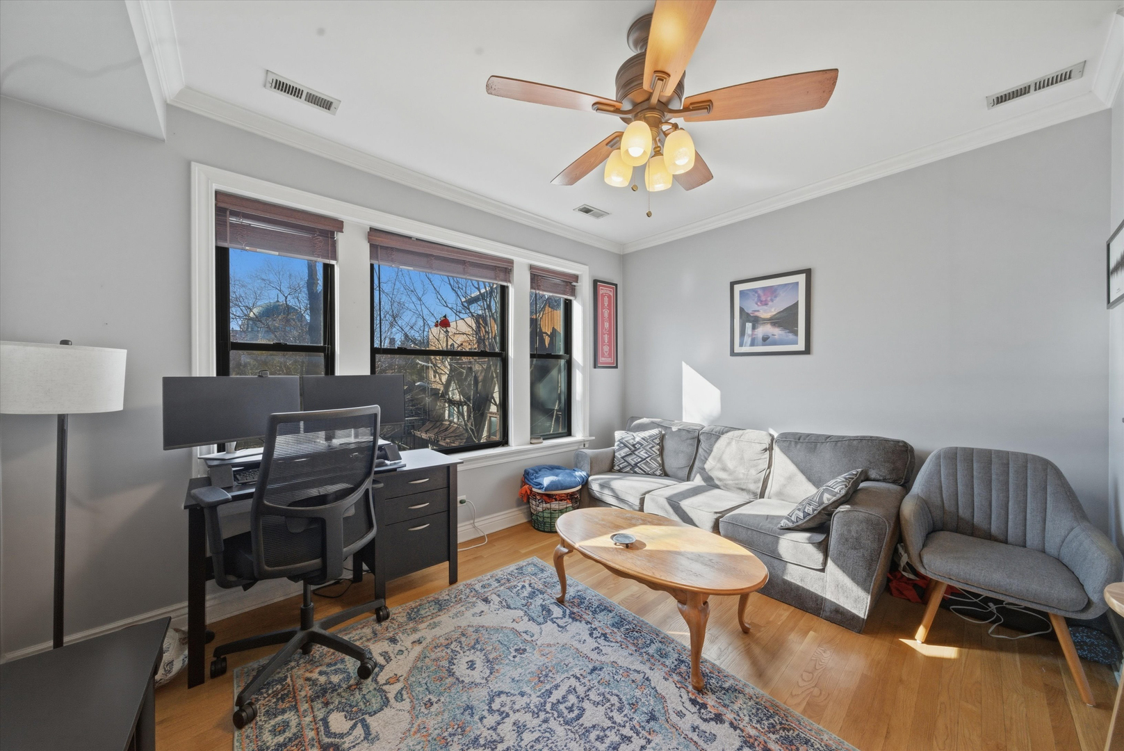 558 W Deming Place Unit: 2