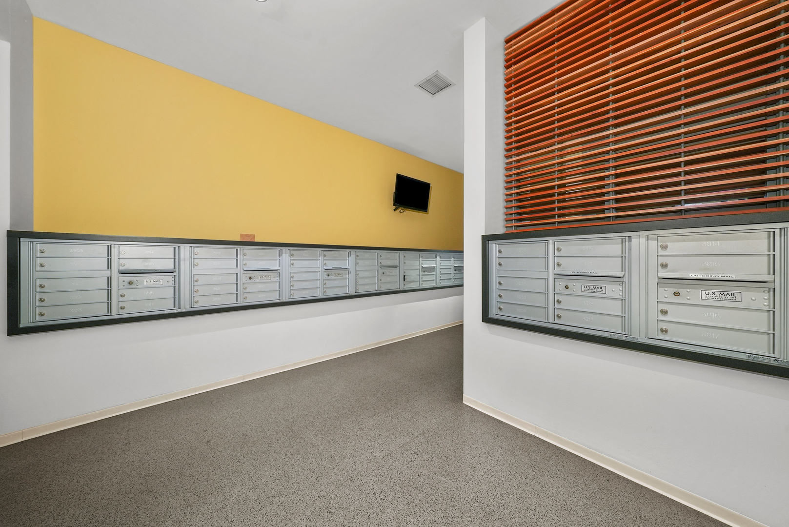 235 W VAN BUREN Street Unit: 3021