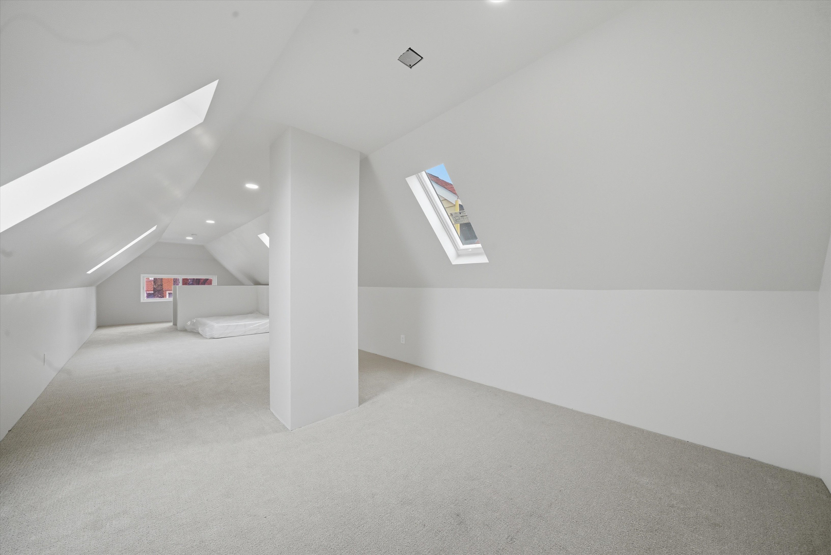 2509 W Haddon Avenue