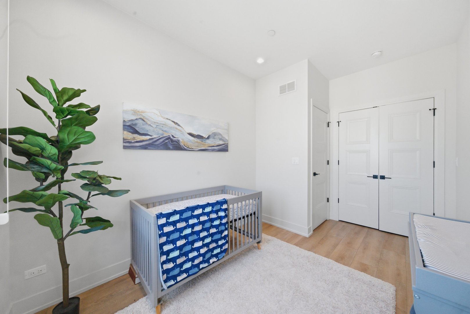 4210 W BELMONT Avenue Unit: 1