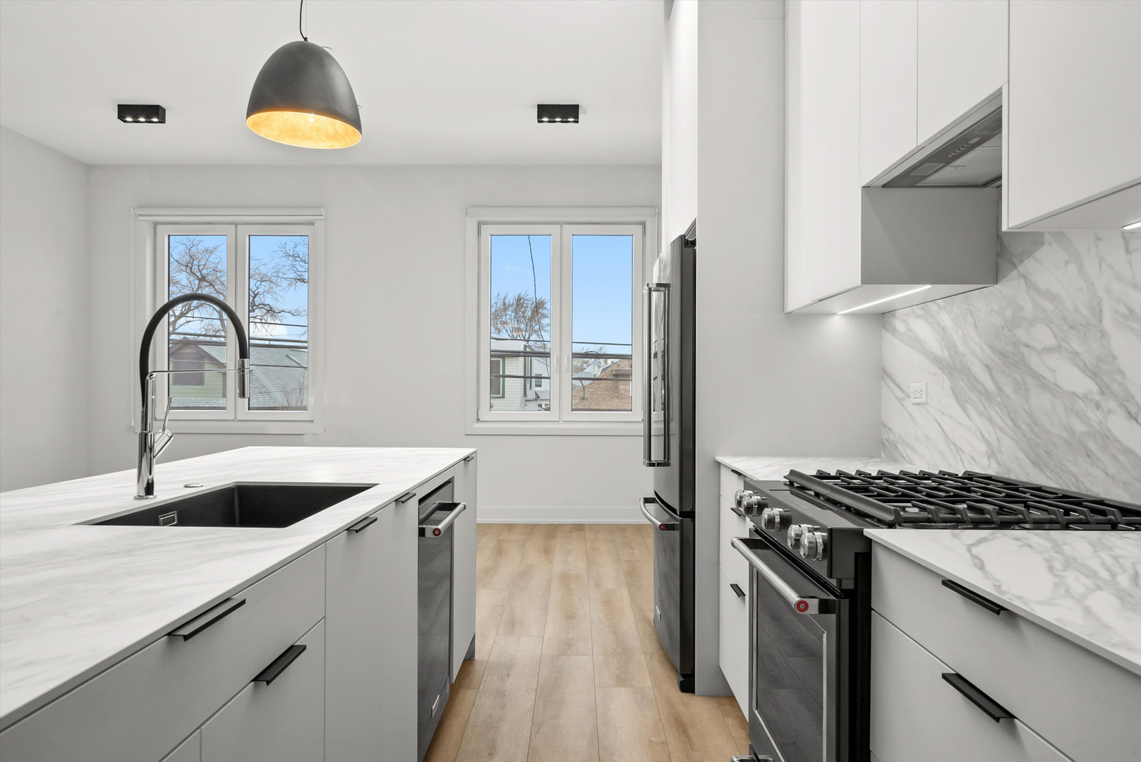 4210 W BELMONT Avenue Unit: 1