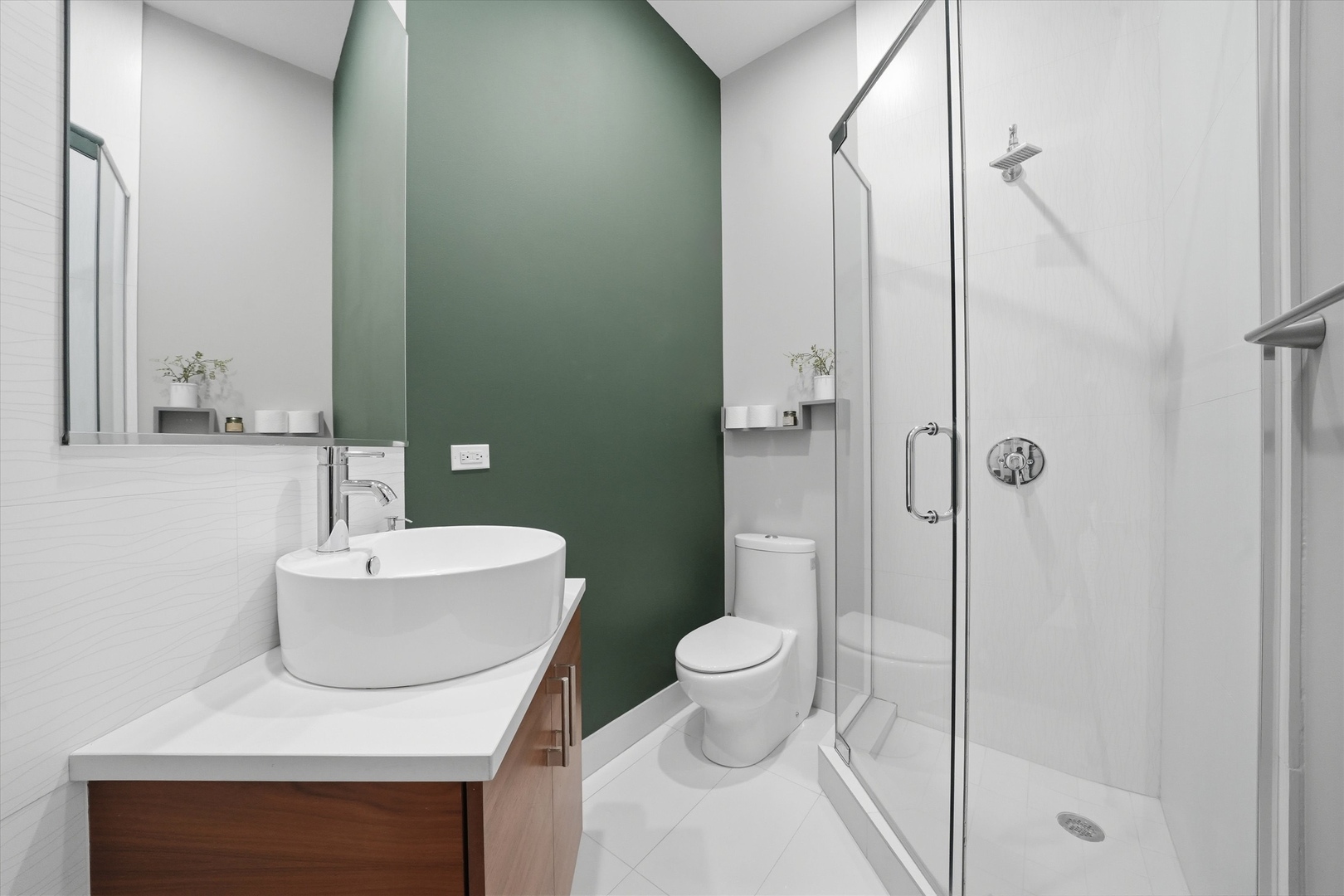 816 N WOOD Street Unit: 3N