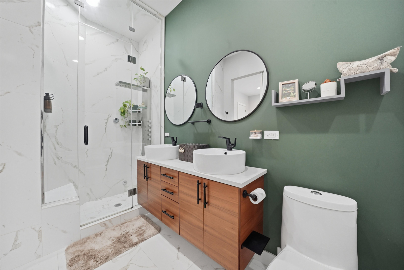 816 N WOOD Street Unit: 3N