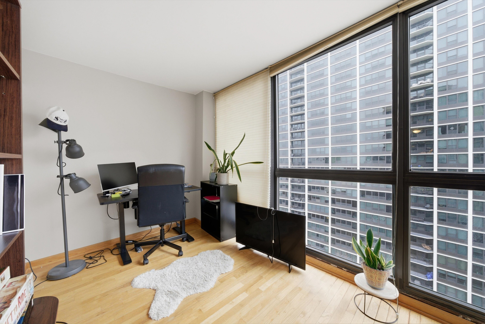 1540 N La Salle Drive Unit: 1103