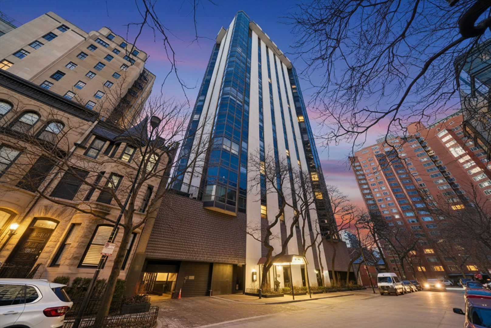 1310 N RITCHIE Court Unit: 10B