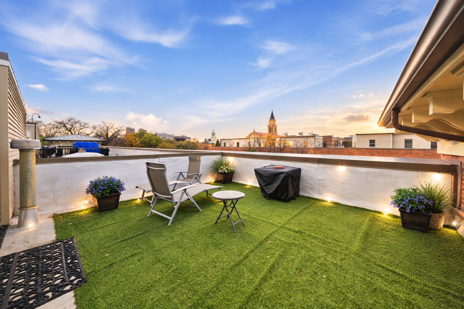 1215 W Lexington Street Unit: J