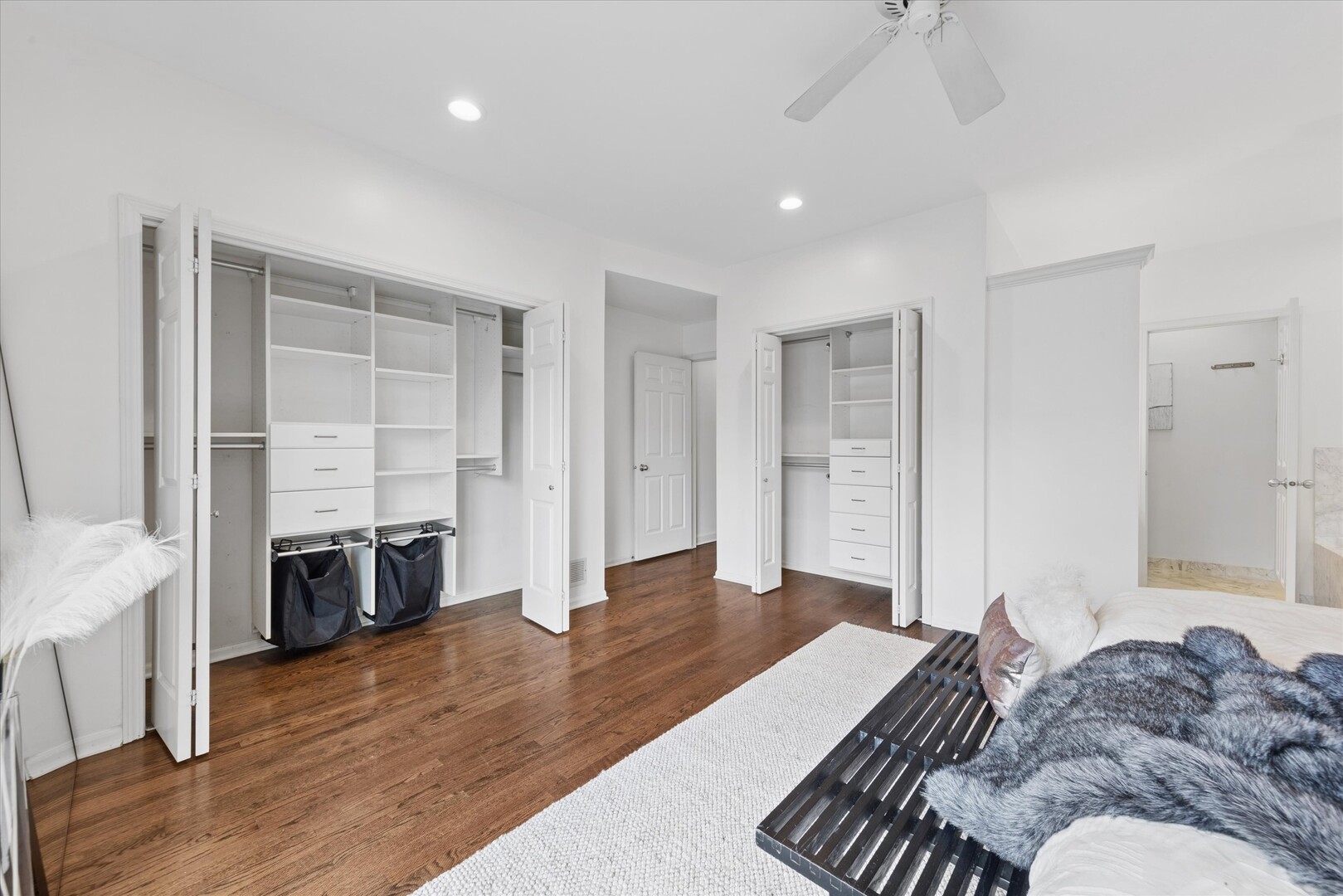1520 N Hudson Avenue Unit: 3