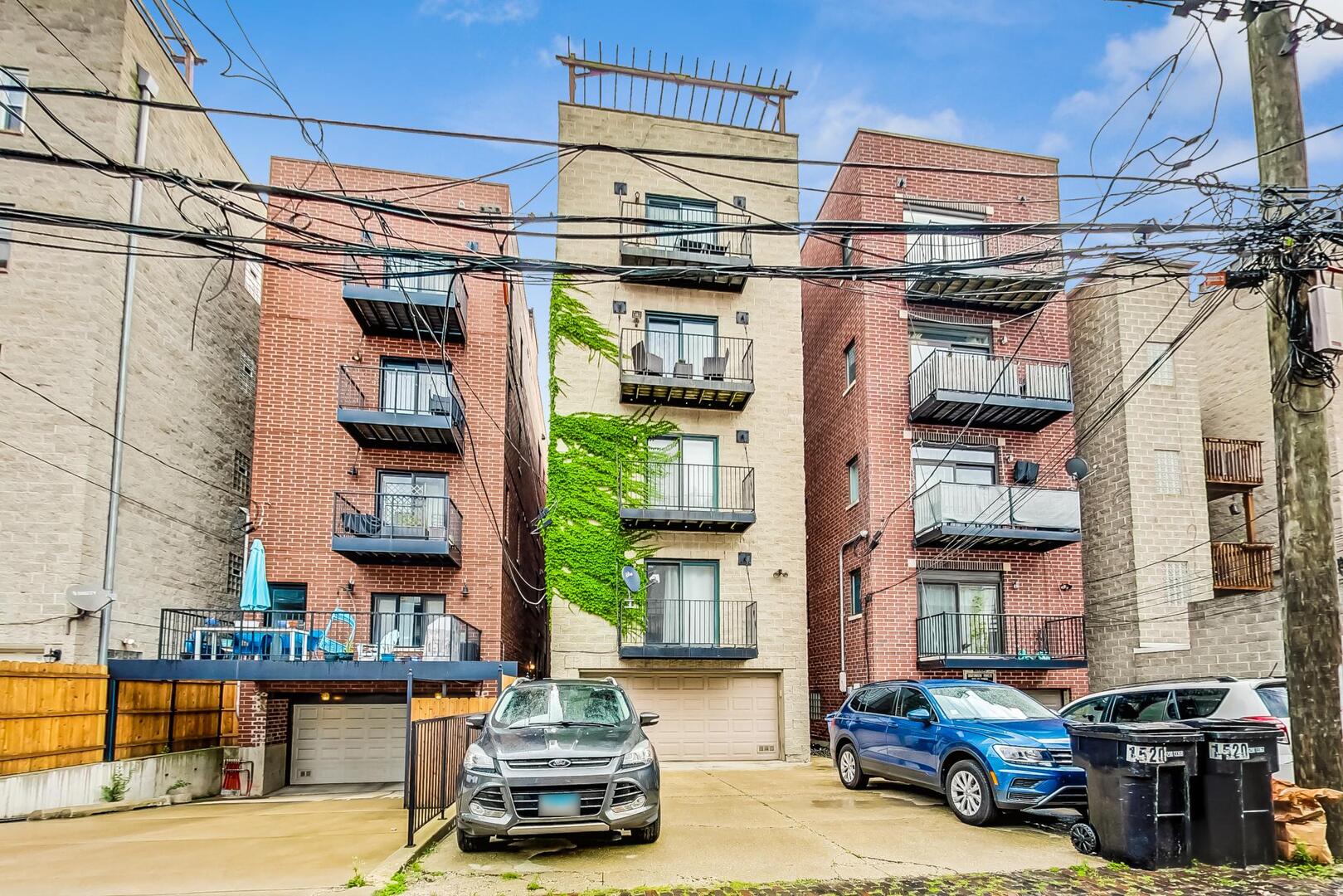 1520 N Hudson Avenue Unit: 3