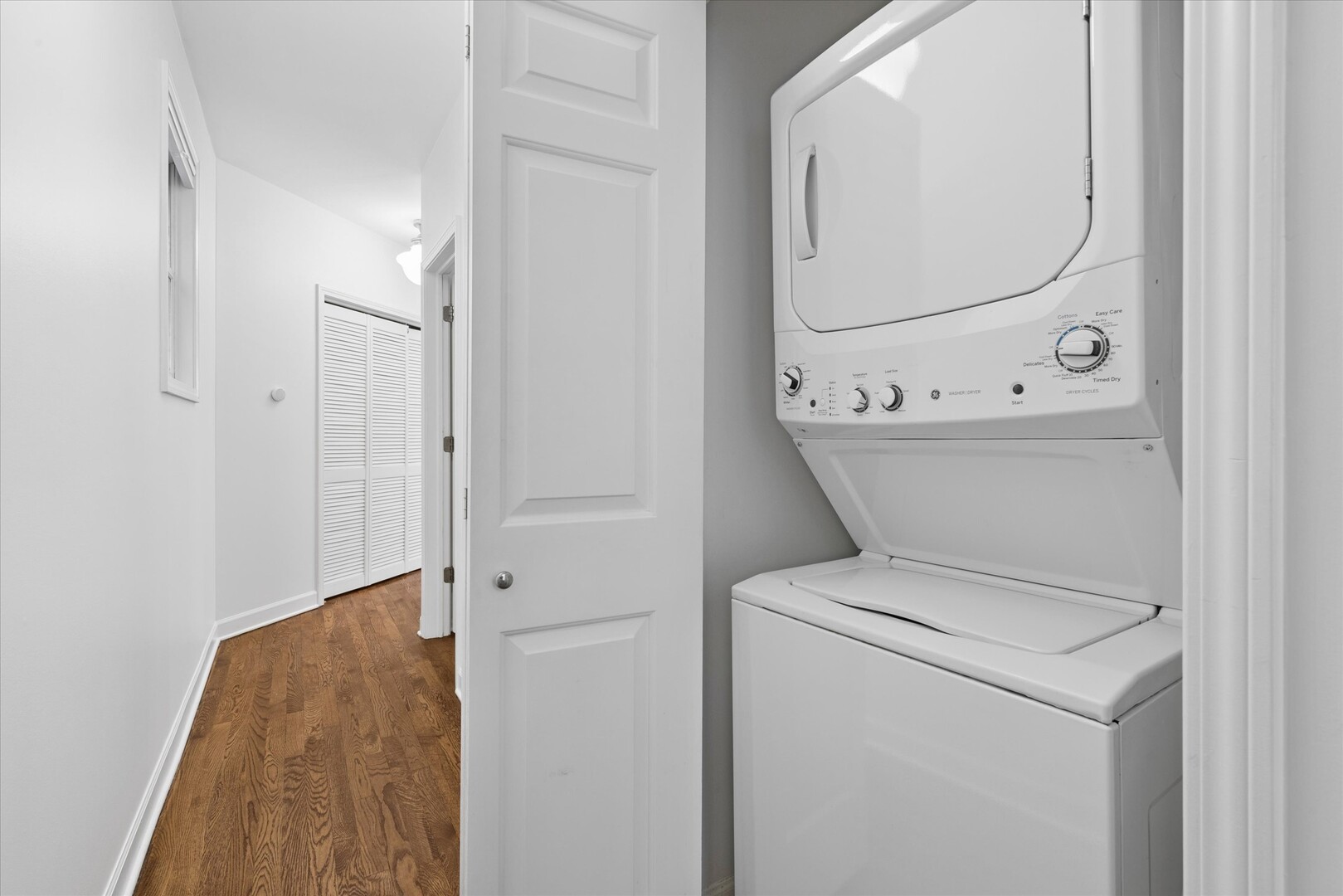 1520 N Hudson Avenue Unit: 3