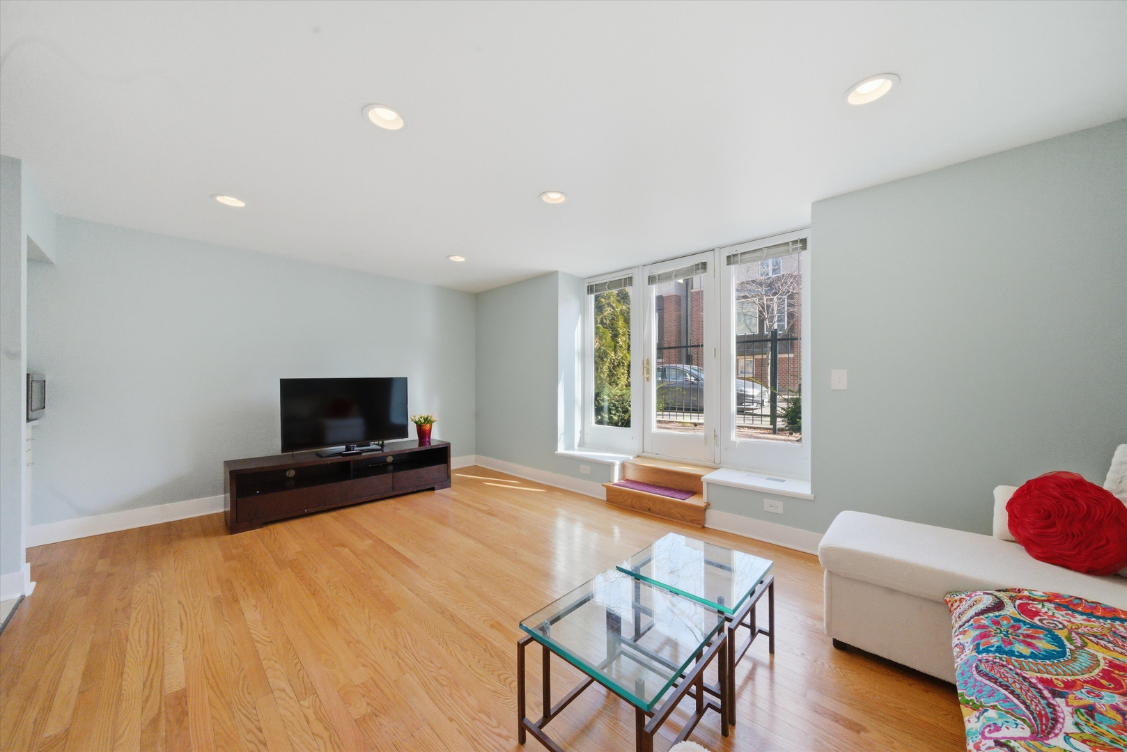 1430 S Federal Street