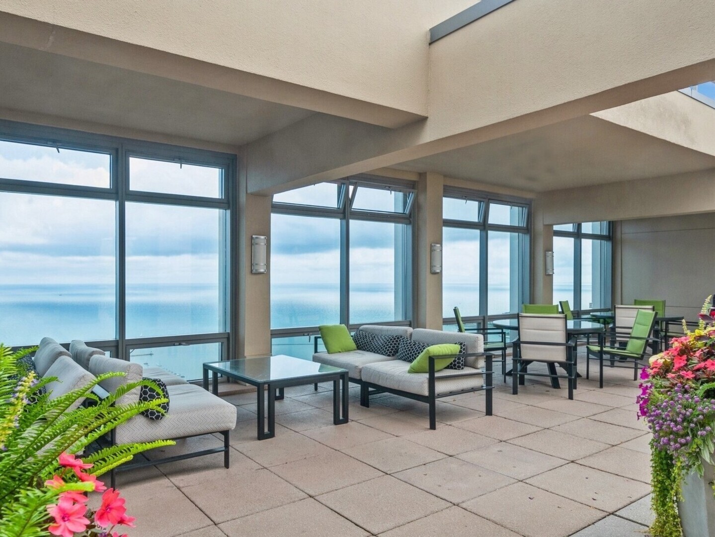 65 E Monroe Street Unit: 4317