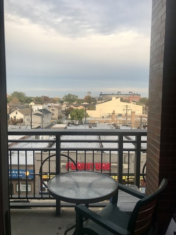 3450 S Halsted Street Unit: 405