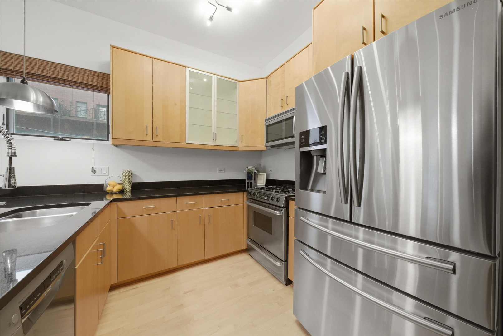 514 N Noble Street Unit: 2