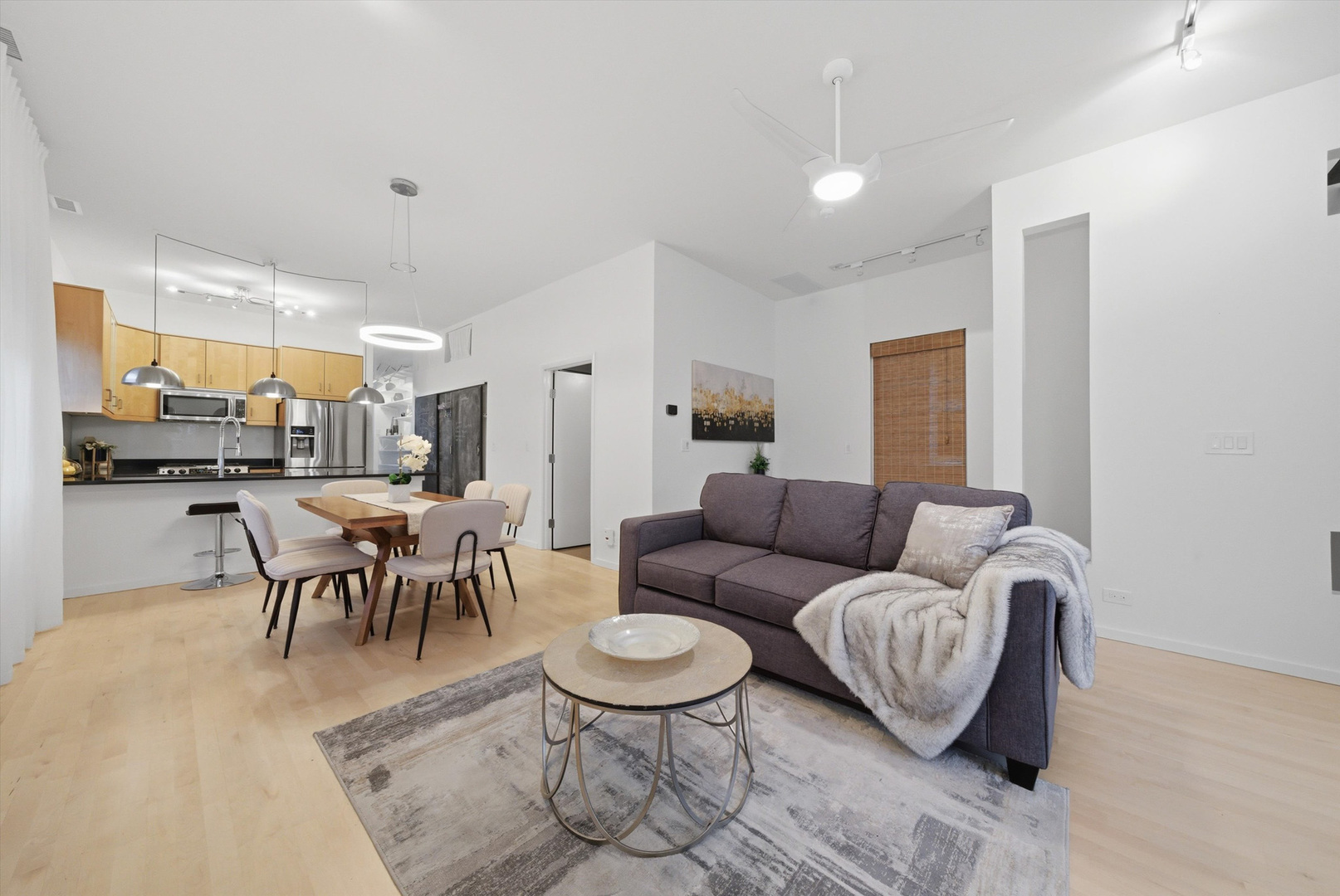 514 N Noble Street Unit: 2