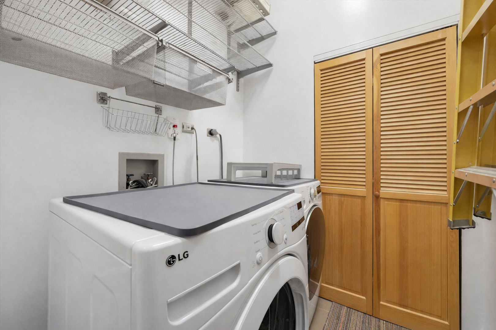 514 N Noble Street Unit: 2