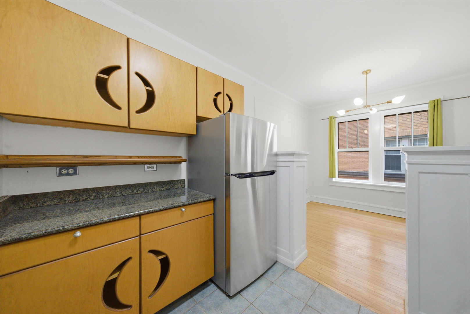 3024 W Palmer Boulevard Unit: 1S