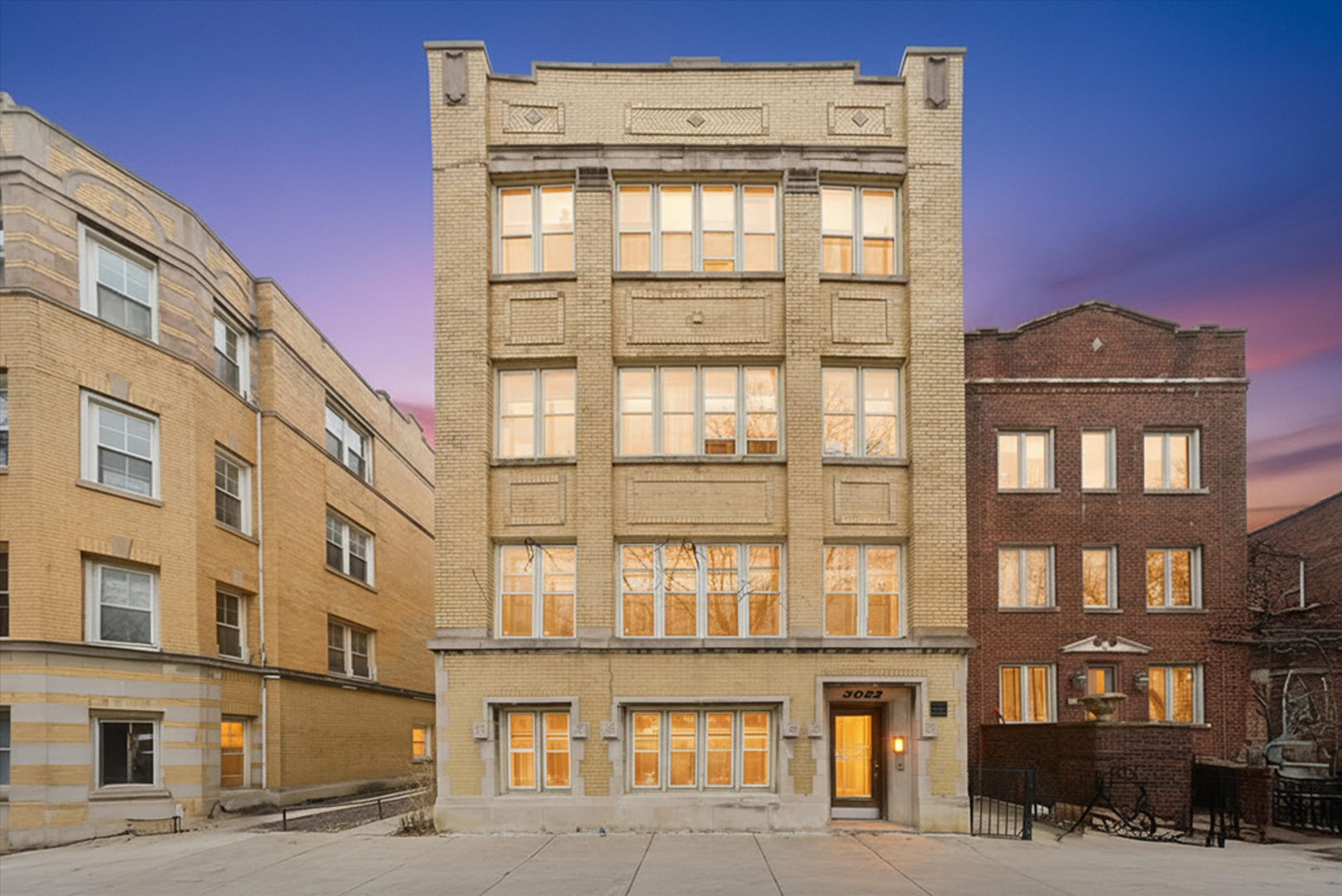 3024 W Palmer Boulevard Unit: 1S