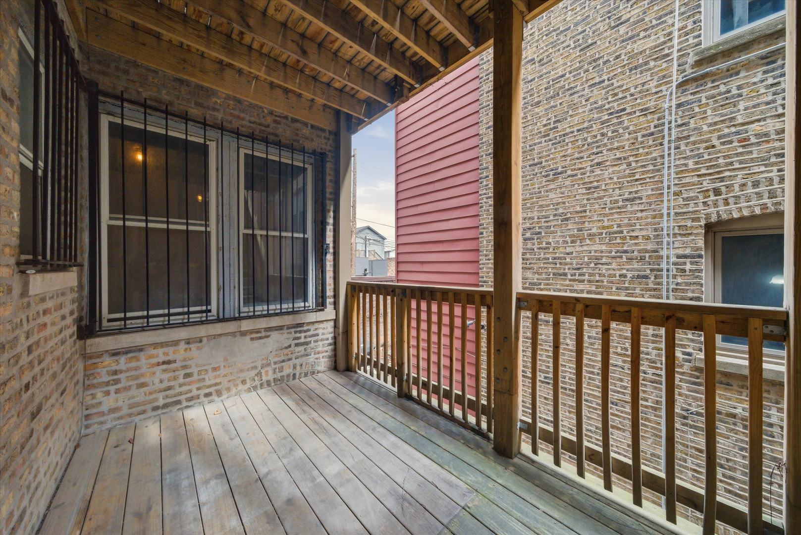3024 W Palmer Boulevard Unit: 1S