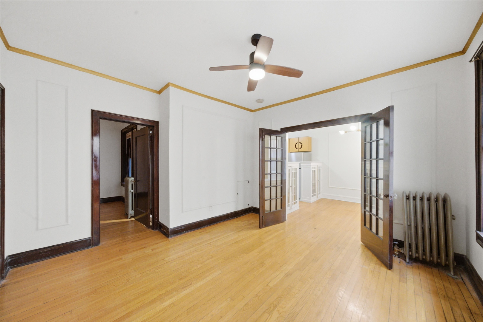 3024 W Palmer Boulevard Unit: 1S