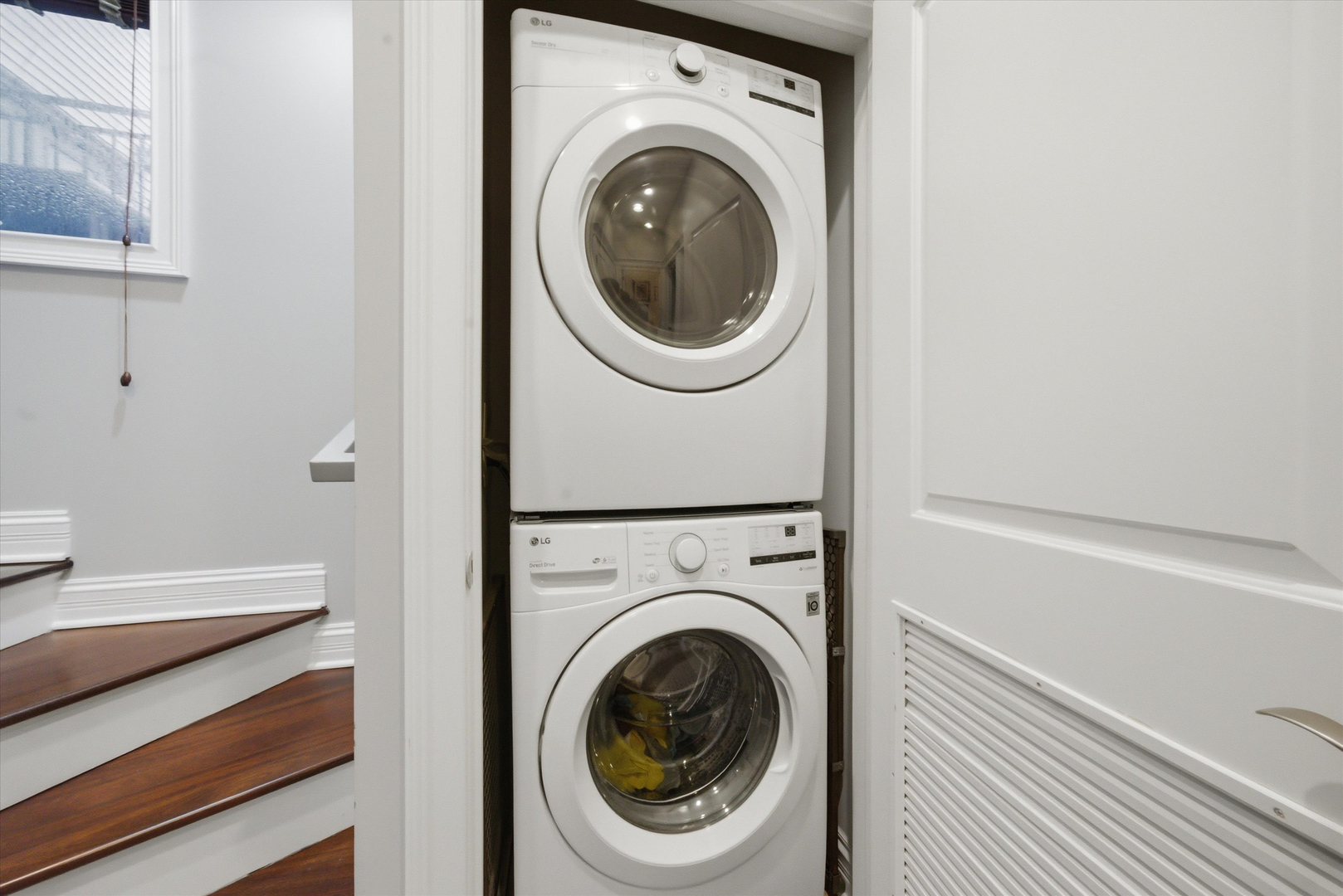 1245 N Greenview Avenue Unit: 3