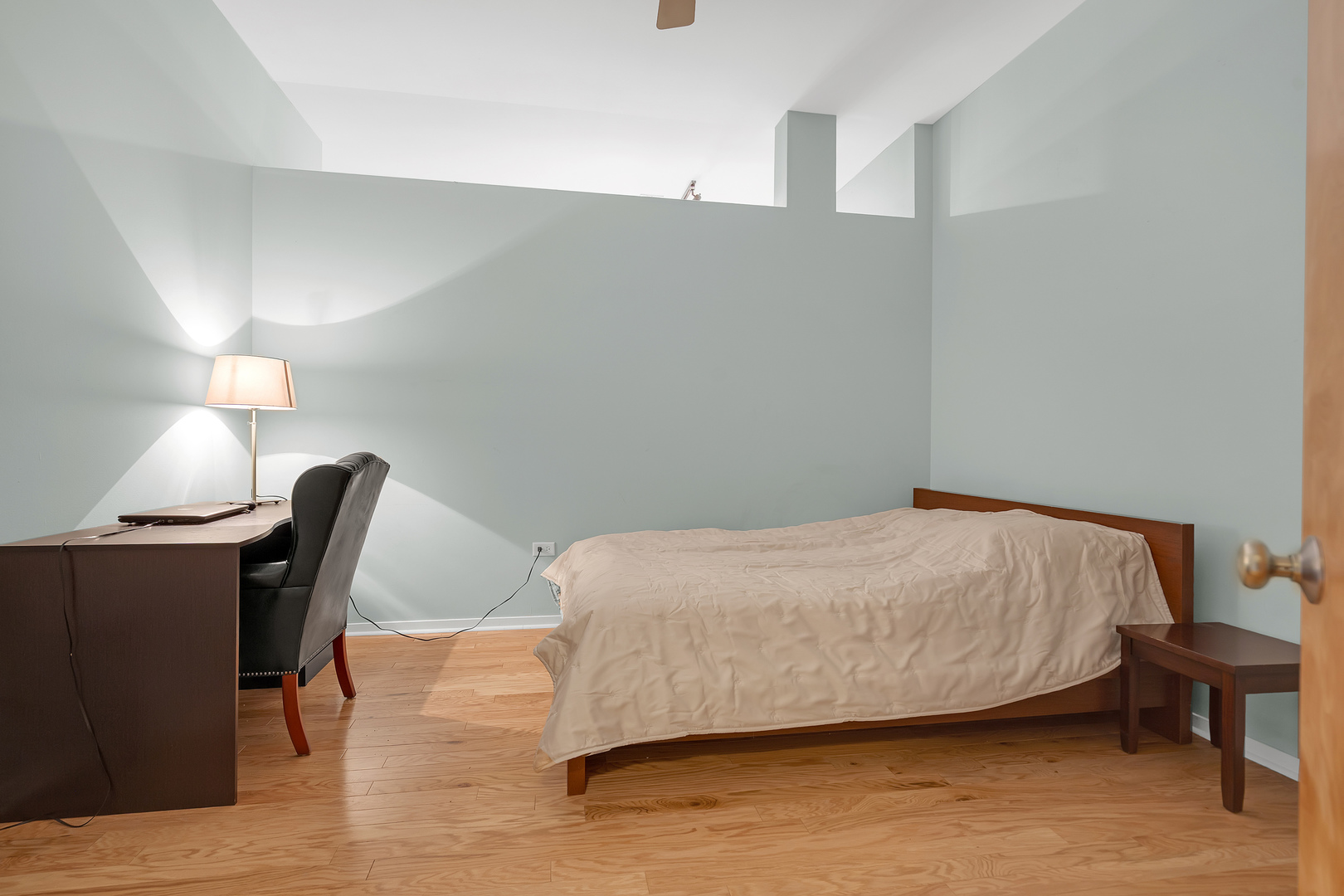 2915 N Clybourn Avenue Unit: 310