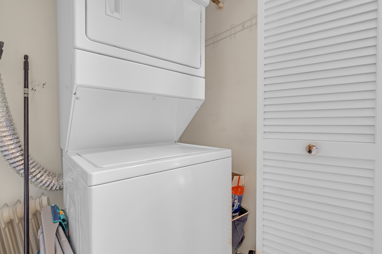 2915 N Clybourn Avenue Unit: 310