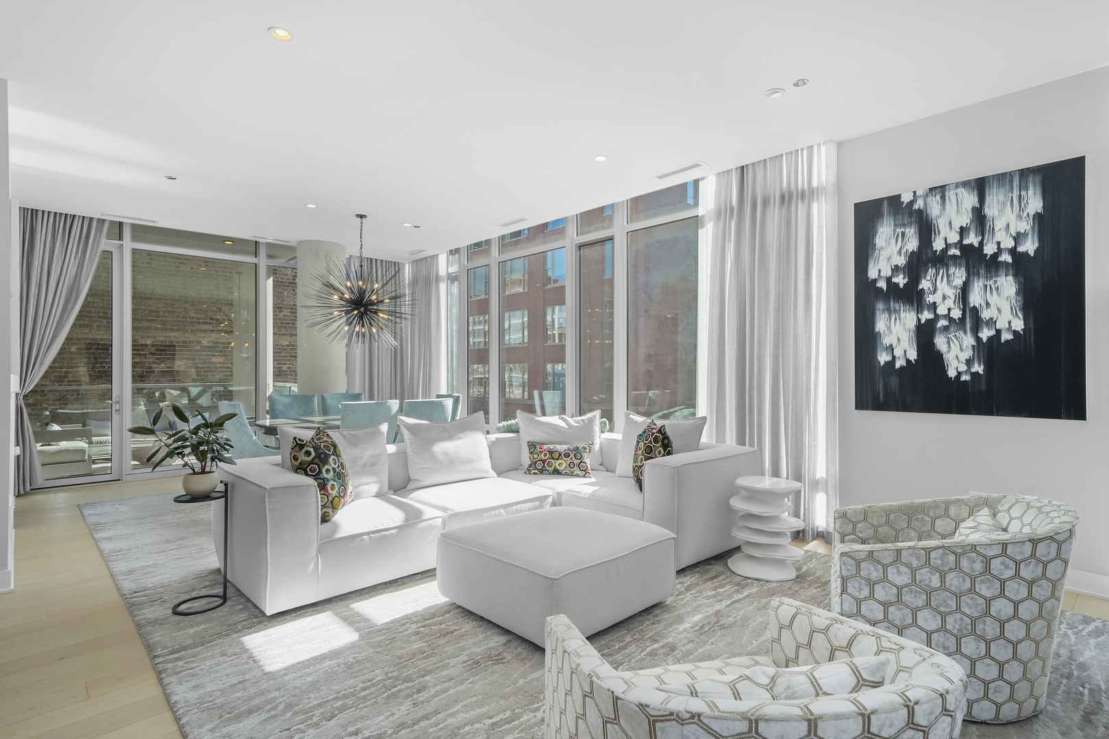 360 W Erie Street Unit: 3D