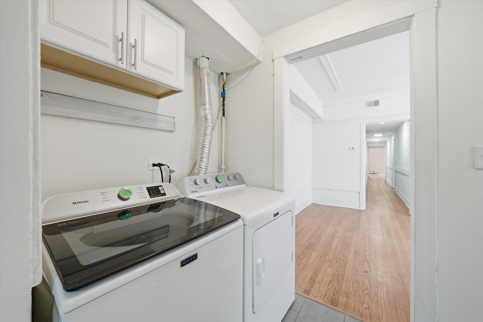 5212 S Ingleside Avenue Unit: 2
