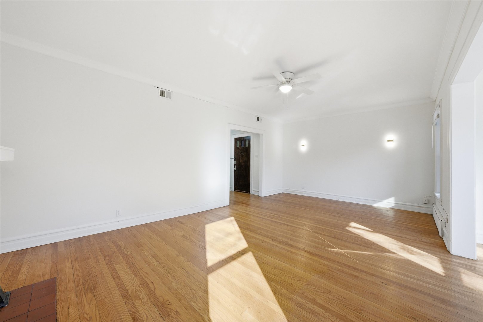 5212 S Ingleside Avenue Unit: 2