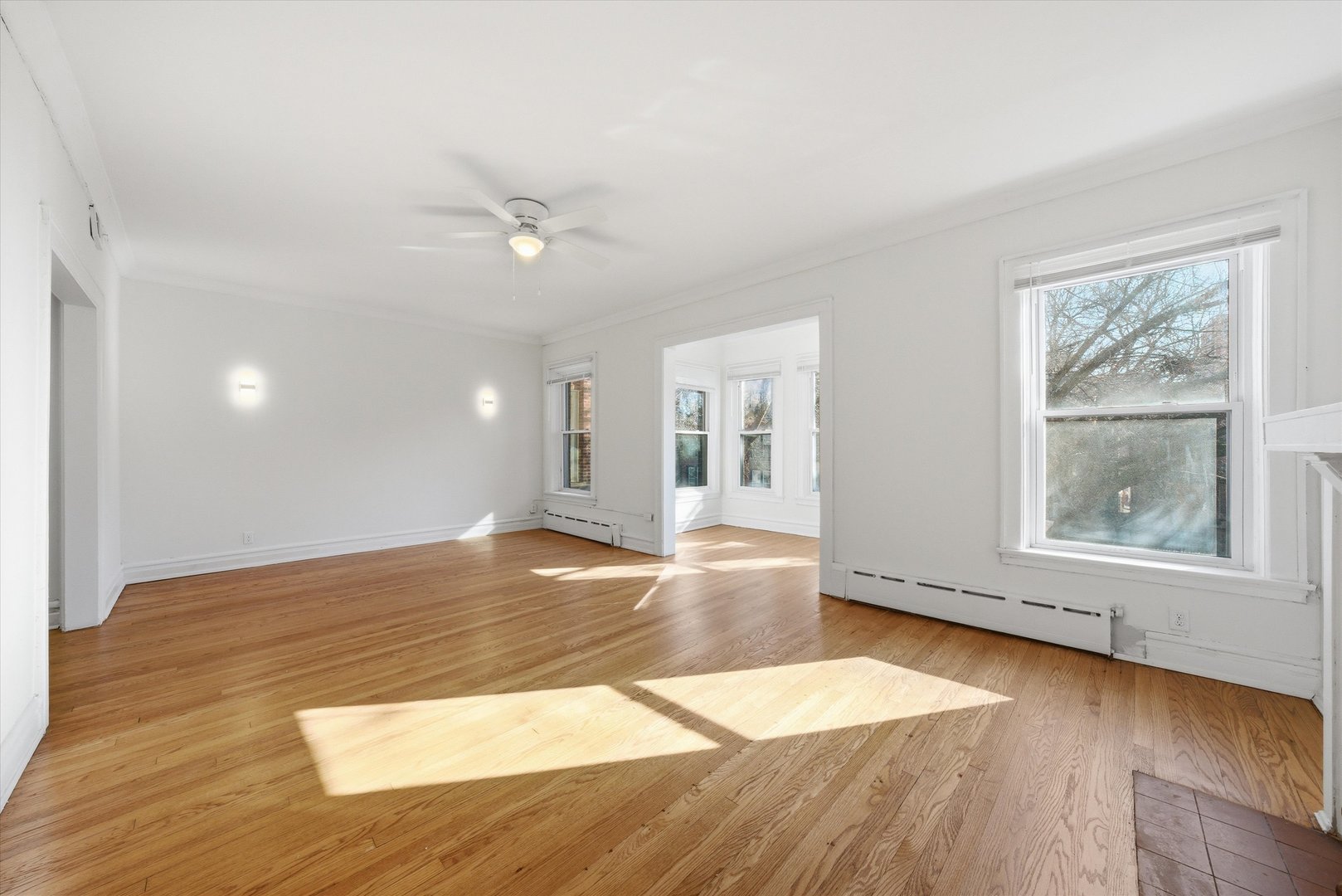 5212 S Ingleside Avenue Unit: 2