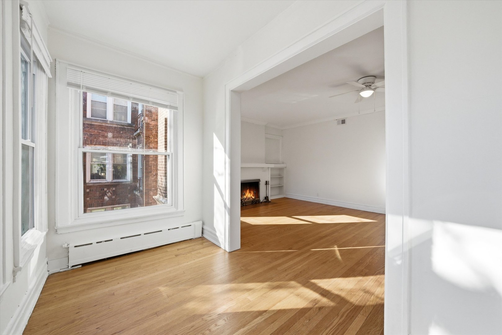 5212 S Ingleside Avenue Unit: 2