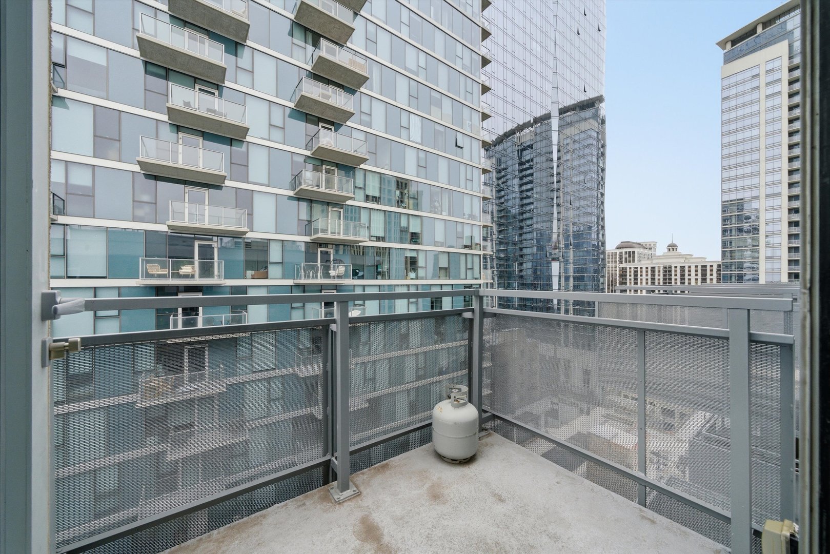 1345 S Wabash Avenue Unit: 1607