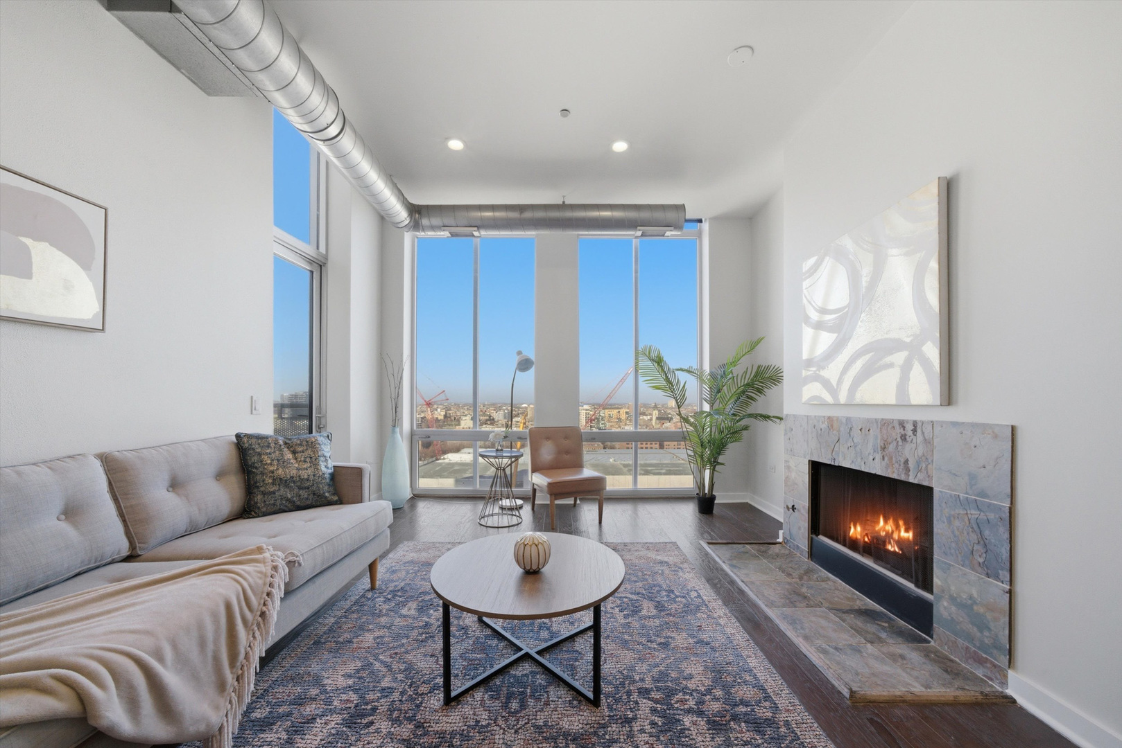 720 N Larrabee Street Unit: 1711