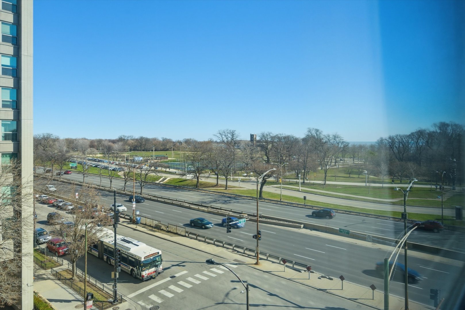 3550 N LAKE SHORE Drive Unit: 516
